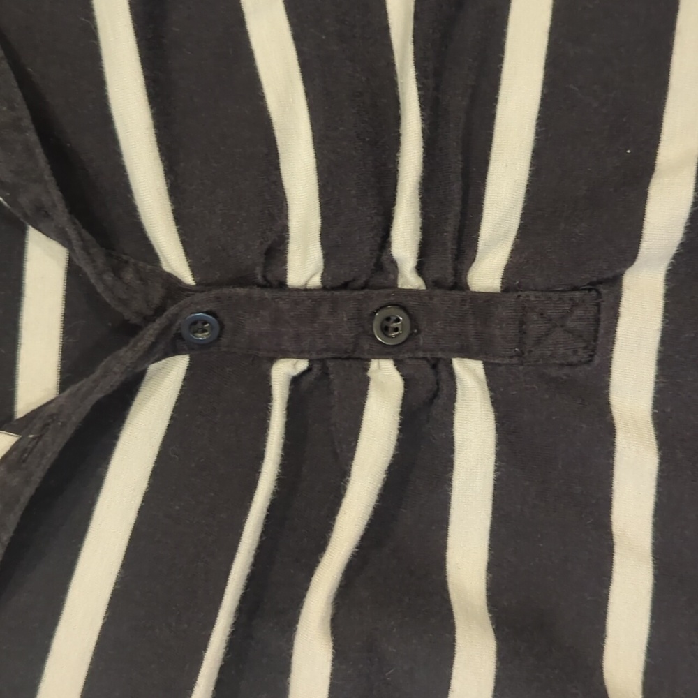 Shirt - Picture 3 of 3